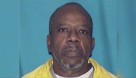 2nd Illinois prison guard sentenced
