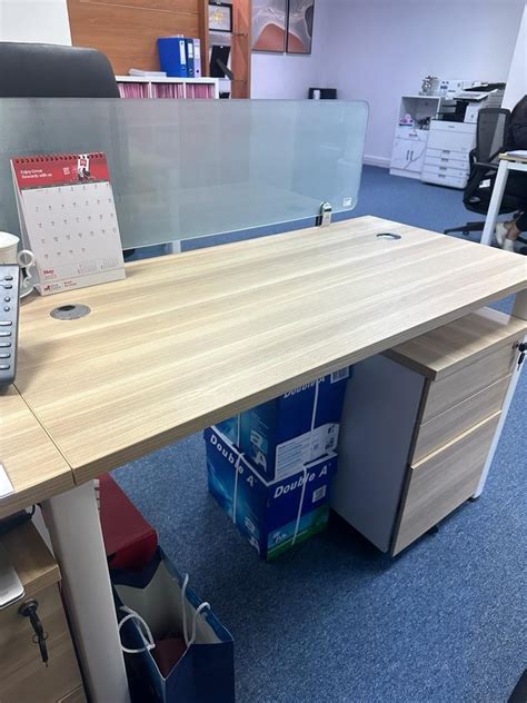 2nd Hand Office Table
