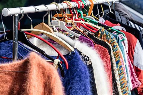 2nd hand online clothing. In today’s consumer-driven society, the demand for new products is constantly on the rise. However, more and more people are realizing the benefits of buying second-hand items. Whe... 