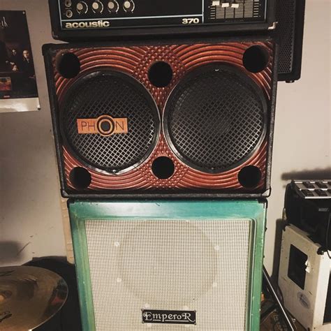 2x12" bass guitar cabinet diyAudio