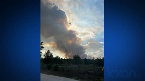 3,800-acre fire near Houston 20% contained