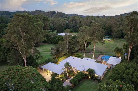 3 43 Upper Brookfield Road