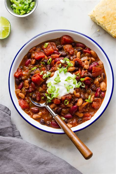 3 Bean Vegetarian Chili - Cooking with Cocktail Rings