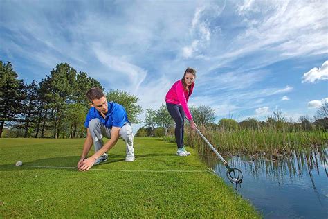 3 Fun Group Golf Formats That Speed Up Play Meetings Today