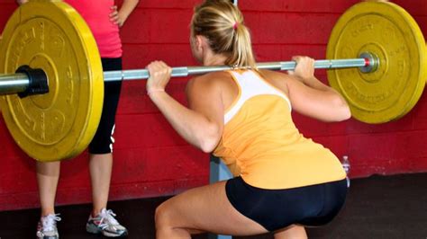 3 Steps to Getting Your Girl to Train