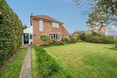 3 bed detached house for sale in Culver Drive, Hayling Island …