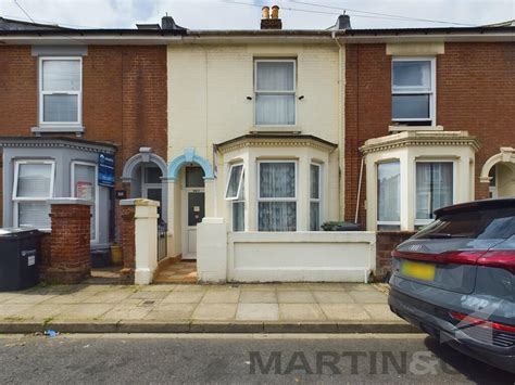 3 bed terraced house for sale in Margate Road, Southsea PO5