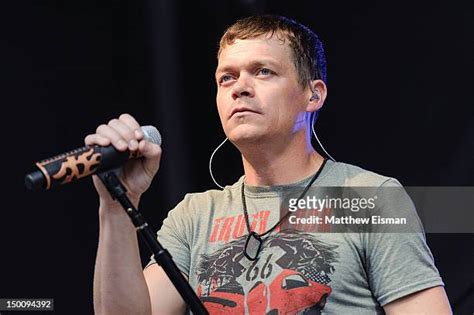 3 doors down singer. 3 Doors Down played with Roberts at Allentown Fair in 2011, before he left the band in 2012 because of health issues. ... Lehigh Valley Music asked lead singer Brad Arnold about Roberts ... 