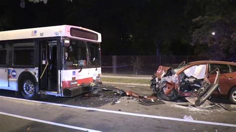 3 injured in crash involving CTA bus on South Side
