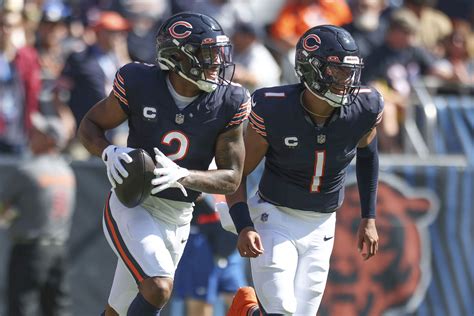 3 things we learned from the Chicago Bears, including Robbie Gould’s retirement and DJ Moore on wanting Justin Fields to stay