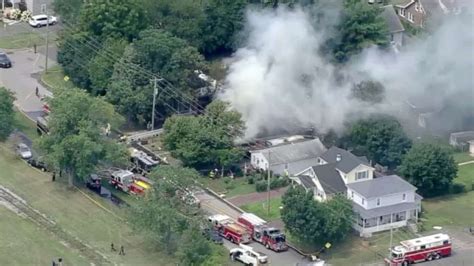 3 unaccounted for after house explosion that destroyed 3 homes, damaged at least 12 others