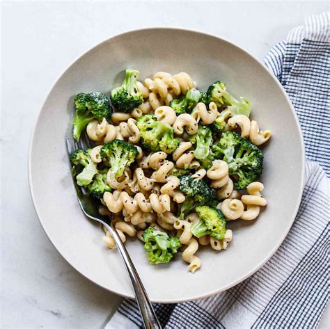 3-Ingredient Pasta Dinners - EatingWell