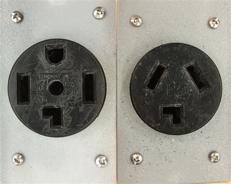 ... 3-prong receptacle (NEMA 10-30). What the installer chose to do was to replace the 4-wire cord and plug with a 3-wire to match the existing receptacle. The .... 
