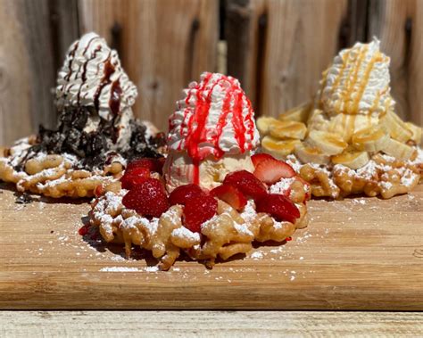 30 Best Funnel Cake Toppings: Upgrade Your Funnel Cakes