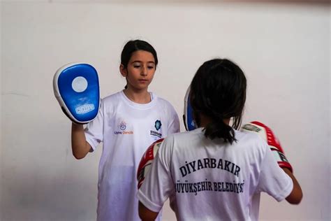 30 bin 911 çocuğa ücretsiz spor Batman haberleri, Batman.