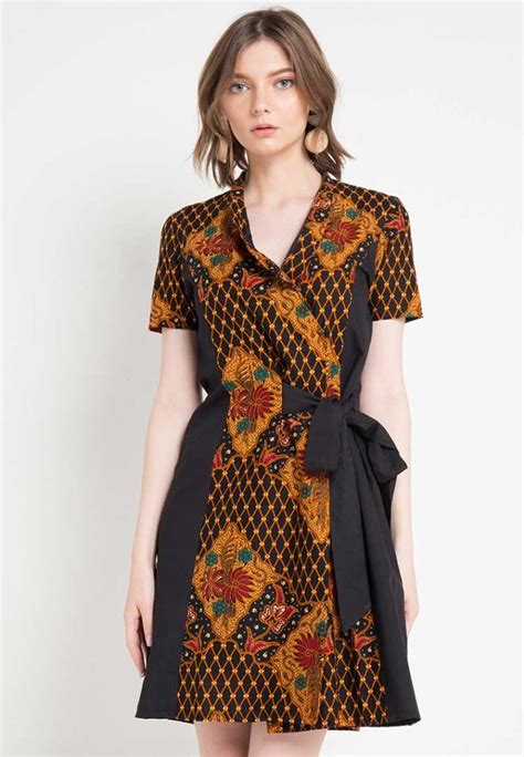 30 Model Dress Batik Modern Kombinasi Elegan Terbaru Desain Baju Kombinasi Batik - Desain Baju Kombinasi Batik
