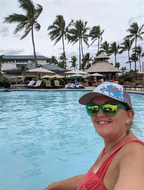 30 things not to do in hawaii.  Some will surprise you.  Learn about things...