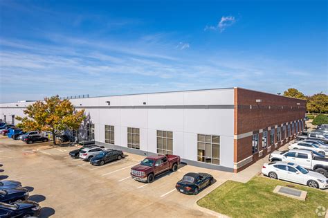 Metroplex Tech Center I. 3000 Kellway Drive, Carrollton, TX. 3000 Kellway Drive is located in Carrollton, TX. Built in 1999, this 1 story office property spans 106,000 SQFT. CompStak has 3 lease comps for this property, dating from 2013 to …. 