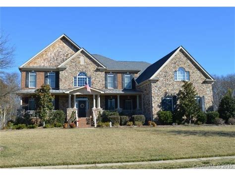 2 days ago. $1,000,000. 2 days ago. 3004 Wheatfield Dr, Waxhaw, NC 28173 is currently not for sale. The 30056 sq ft. home was built in 2005 and has 5 bedrooms and has 7 bathrooms. Learn more about the home on Opendoor.. 