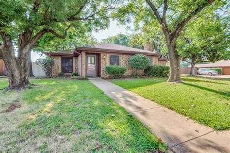 See 309 Evans Dr, Euless, TX 76040, a single family home located in the Parkwood Euless neighborhood. View property details, similar homes, and the nearby school and neighborhood.... 