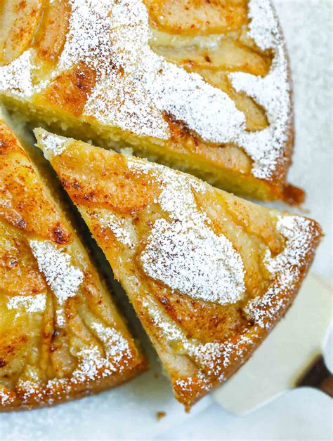 31 Best Seasonal Pear Recipes What to Make with Pears Recipes ...