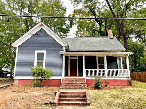 31 Saint Clair St, Newnan, GA 30263 realtor.com®