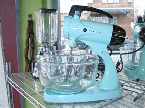 31 vintage mixers from readers’ collections - Retro Renovation