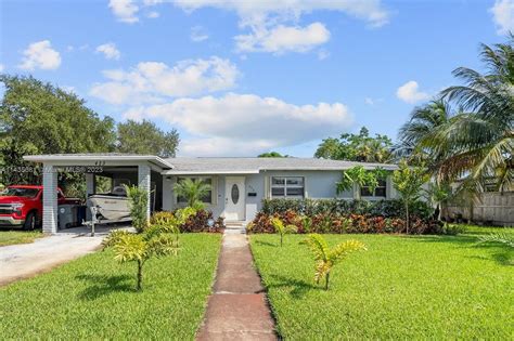 315 Hawthorne Dr, Lake Park, FL 33403 Redfin