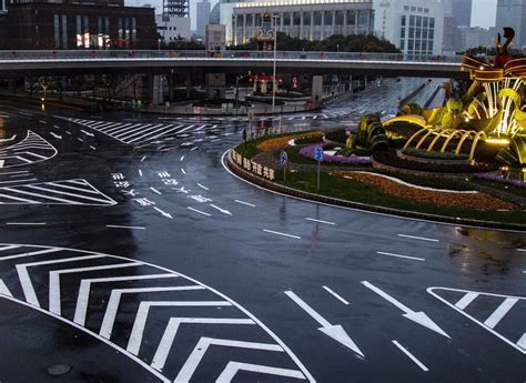 32 Photos Of The Empty Streets Of Shanghai During …