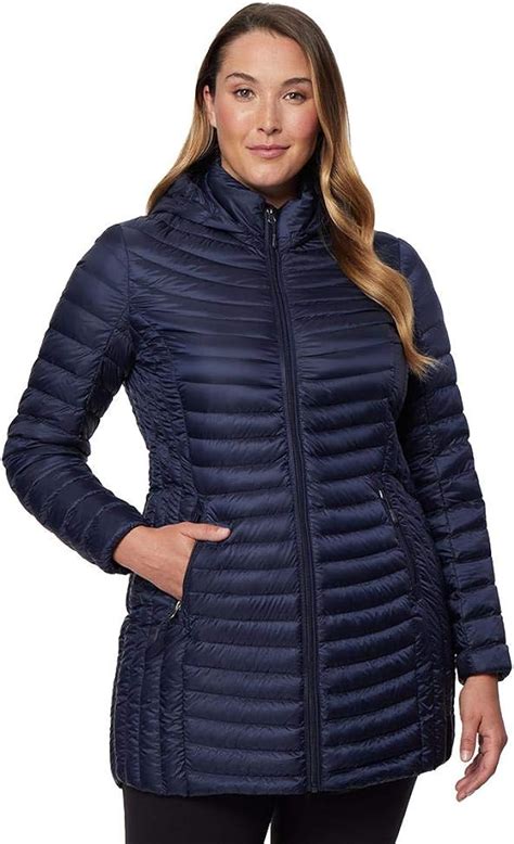 32 degress. 32 Degrees women's packable down jacket. A water repellent ultra light packable down jacket with a shell + lining made of a lightweight woven with a soft and smooth texture. Insulation is a 650+ fill power down certified to the Responsible Down Standard. 