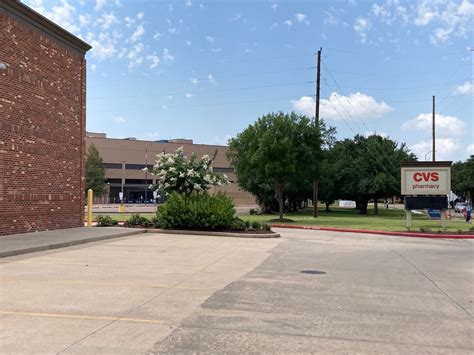 Apartments for Rent in Houston, TX. This apartment is located at 2800 S Dairy Ashford Rd, Houston, TX 77082 and is currently priced between $699-$2,858. This property was built in 1981. 2800 S Dairy Ashford Rd is a home located in Harris County with nearby schools including Heflin Elementary School, Budewig Intermediate School, and O'Donnell ...