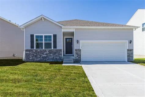 3226 Dreusicke Cir, Coralville, IA 52241 MLS #202401517 Zillow