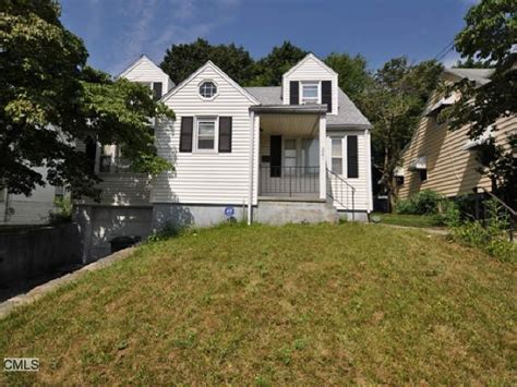 Sep 14, 2022 · Sold - 85 Ridgefield Ave, Bridgeport, CT - $235,000. View details, map and photos of this single family property with 3 bedrooms and 2 total baths. MLS# 170523082. . 