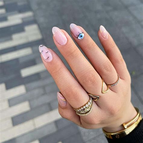 33 Most Jaw-Dropping Short Nail Designs Of 2024 - CLEAR SKIN …