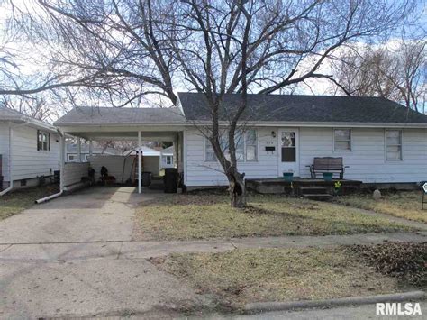 330 Orchid Court Canton IL... - Gorsuch Realty & Auction