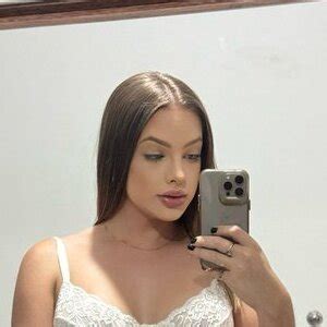 In-Demand Kiara Advani Inspired Bridal Set