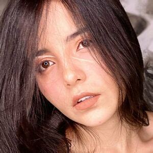 In-Demand Kiara Advani Inspired Bridal Set