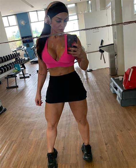 In-Demand Kiara Advani Inspired Bridal Set