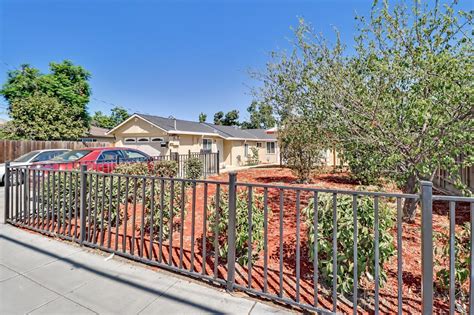 33rd south san jose. 39 photos. LAST SOLD ON MAY 30, 2018 FOR $771,000. 159 S 33rd St, SAN JOSE, CA 95116. $1,104,327. Redfin Estimate. 3. Beds. 1. Bath. 1,476. Sq Ft. About this home. Beautifully remodeled home in the heart of San Jose. Stainless steel appliances, granite counter-tops, double pane windows, and more! 