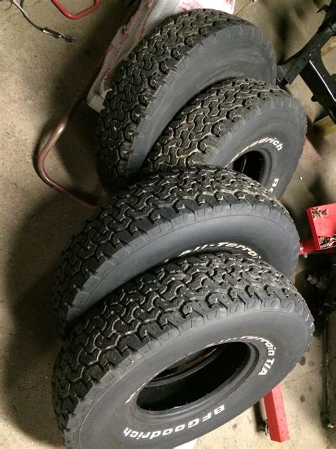 33x12-50R15 tire size comparison with 1010
