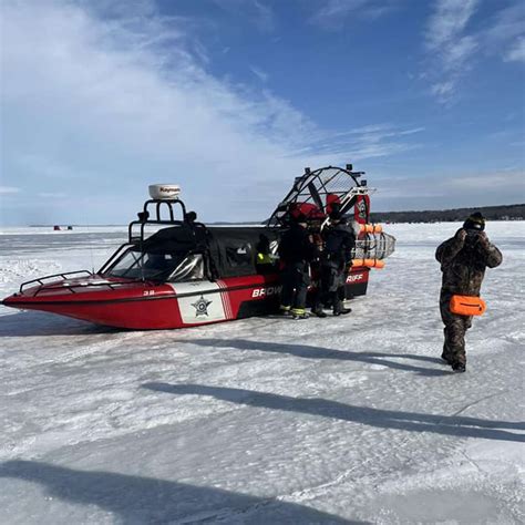 34 Fishermen Rescued After Ice Sheet Breaks and …