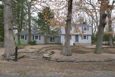 34 Wheeler Ave, Salem, NH 03079 - MLS 4948486 - Coldwell Banker