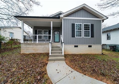 What's the housing market like in South Central Winston-Salem? 2 beds, 1 bath house located at 337 E Monmouth St, Winston Salem, NC 27127 sold for $130,000 on Apr 8, 2022. MLS# 1058582. This stunning bungalow has been recently renovated.. 