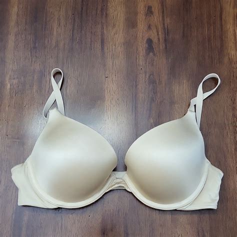 34b nude