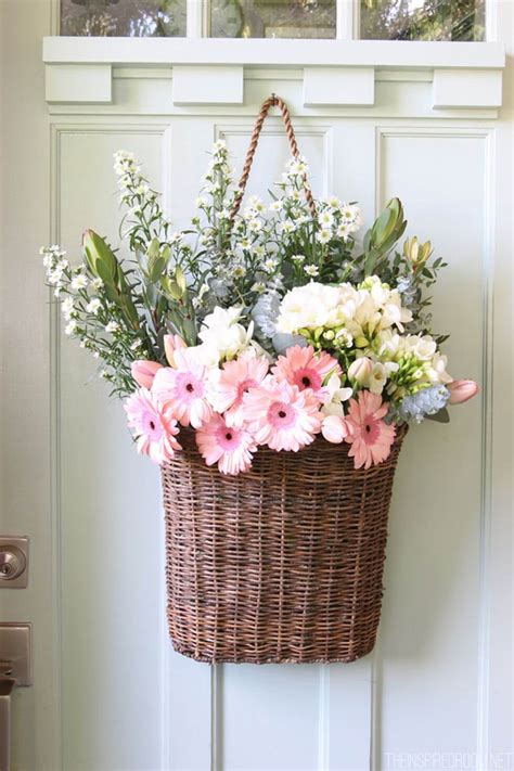 35 Lovely Summer Wreath Ideas for Seasonal Decoration