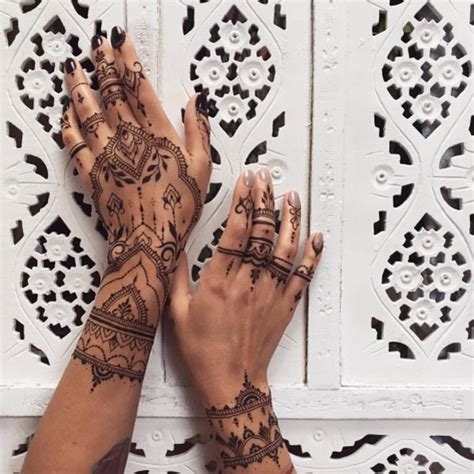 35 tatuaggi Mehndi che cattureranno la vostra attenzione!