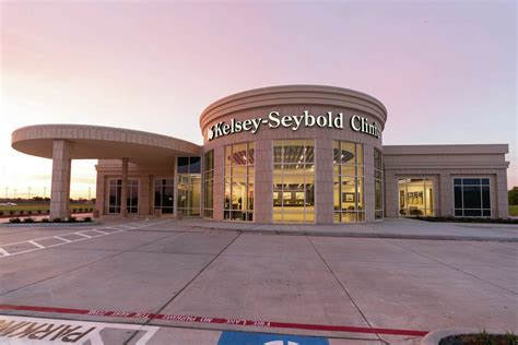 The Kelsey-Seybold South Shore Harbour Clinic opened March 20 in League City. The one-story, 15,000-square-foot facility at 3625 E. League City Parkway provides comprehensive primary care. It includes a lab and imaging services, such as X-rays and ultrasounds.. 