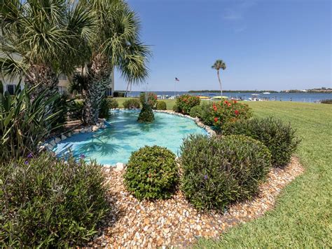 3802 Gulf of Mexico Dr #A102 Longboat Key, FL 34228