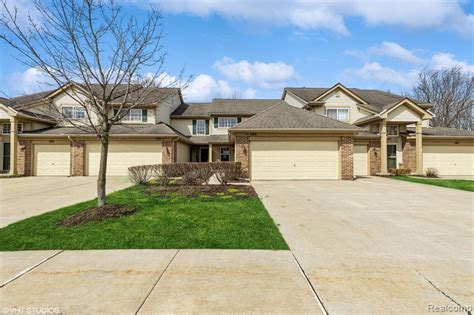 386 N Vi, Auburn Hills, MI 48326 - MLS #20240026420