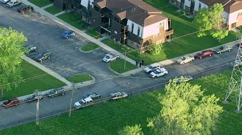 39-year-old man shot while driving on South Side